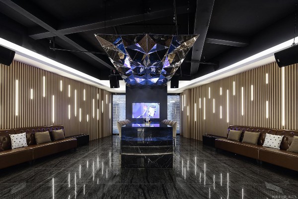 渝城桑拿，养生新体验，尽在莞式风情